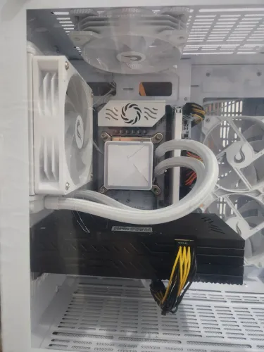 Xeon 2680v4, RX 580 8GB, X99 SOYO e Watercooler Rise Mode