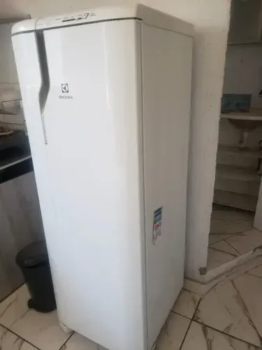 Geladeira eletrolux