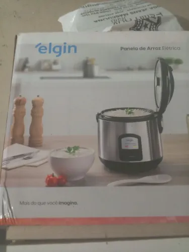 Vende-se panela de arroz