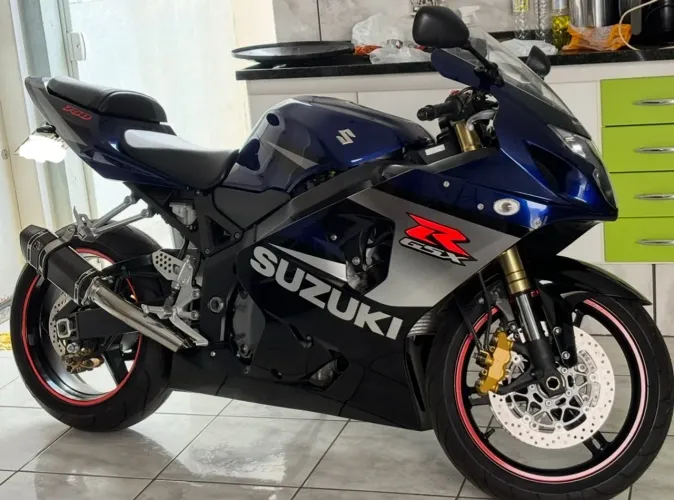Suzuki srad gsx r 750