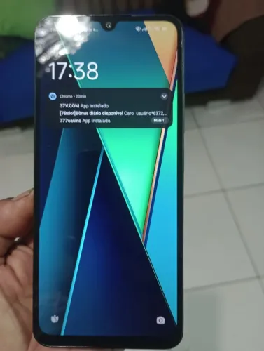 POCO C75