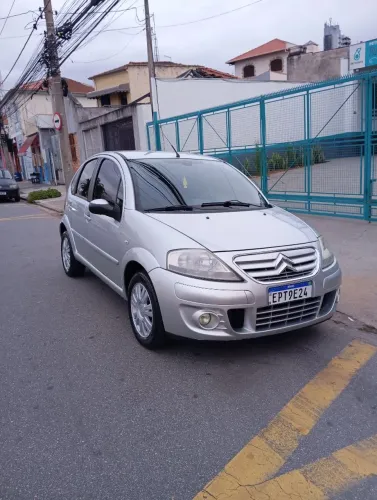 Citroen C3 Exclusive 1.4 Flex 8V 5P 2011