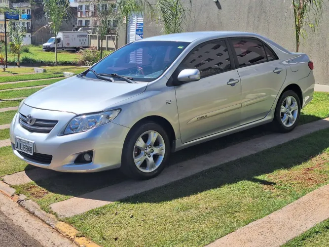 Toyota Corolla XEI 2.0 Flex 16V Aut. 2011