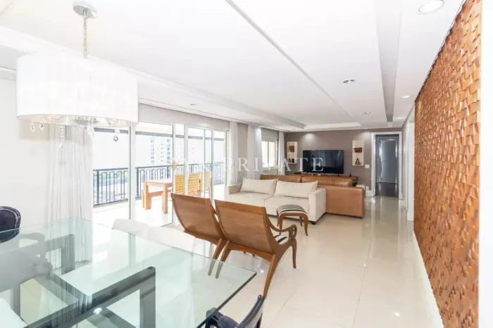 Apartamento à Venda no Condomínio Inovarte Club Barra Funda, Rua José Gomes Falcão/ 160m²/