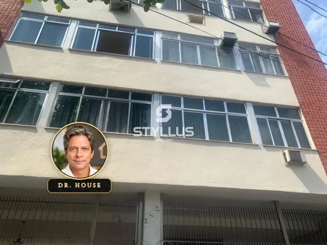 Apartamento Reformado com Vista Livre e Sol da Manhã no Méier! M16S
