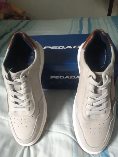 Vendo tênis masculino novo