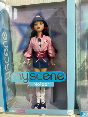 Nolee My Scene lacrada Barbie signature 