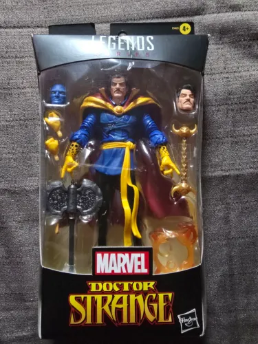 Marvel legends doutor estranho exclusivo Walmart