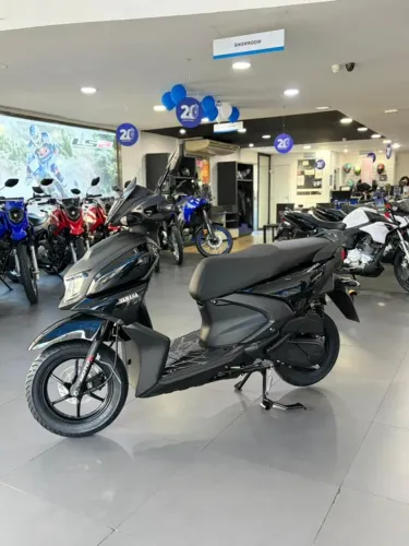 Yamaha ZR 125 Scooter