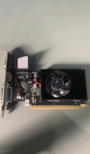 Placa de Vídeo Colorful GT 710 2GB DDR3 Low Profile