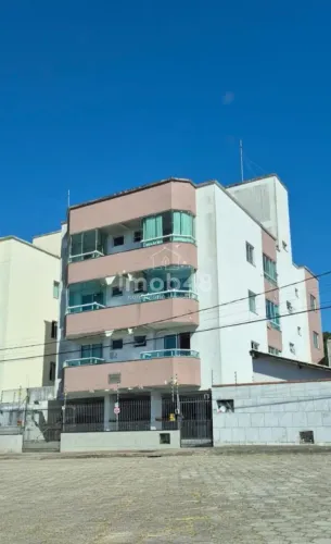 Apartamento à Venda em Areias, São José: 2 Quartos, 59m², R$410mil