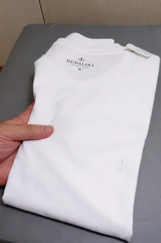 Camiseta Dudalina branca algodão pima (algodão peruano), nova, com etiqueta, tamanho M 