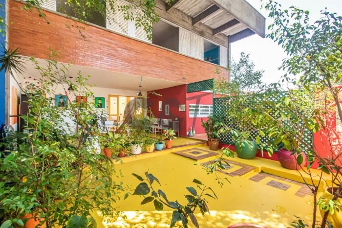 Casa de Vila - 4 Dormitórios (1 Suíte) à Venda no Jardim Hípico - São Paulo/SP