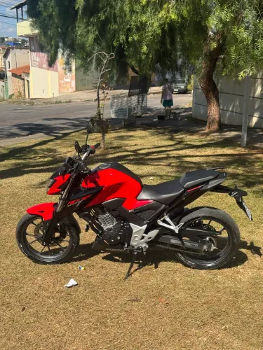 Honda CB 300F Twister 