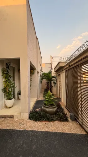 Vende-se casa | Localizada no centro de PARAISO DO TOCANTINS