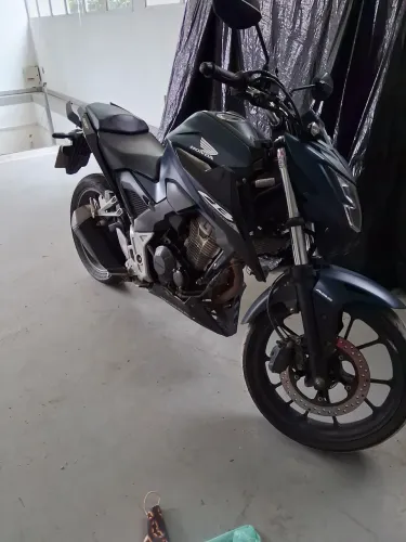 Moto TWISTER 2024