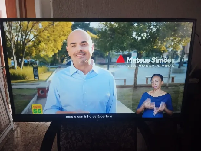 Tv LG 50 polegadas LED não é smart
