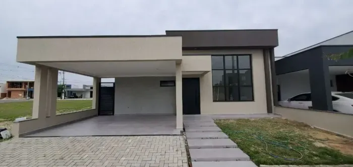 Casa Térrea em Condomínio Fechado  Residencial Pérola do Valle