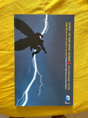 Batman: O Cavaleiro das Trevas - Edição em Inglês