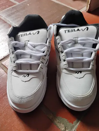 Tênis Tesla Coil Delux