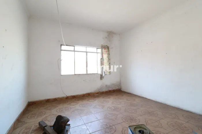 SALÃO para ALUGUEL com 120m² no bairro Parque Santa Madalena com 4 quartos e 0 vagas. São