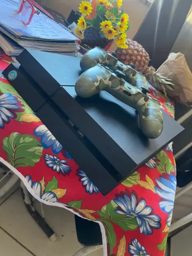 Vendo PS4 
