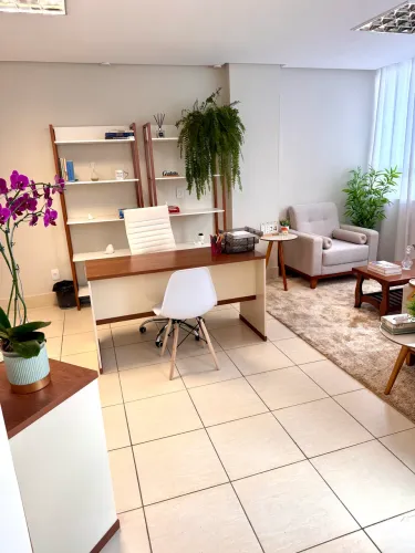 Consultório/sala mobiliada psicólogo, nutricionista, terapeutas, por período -SUBLOCAÇÃO 