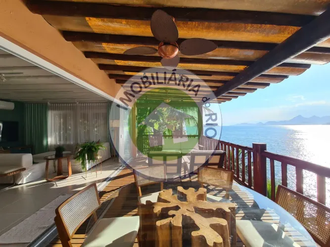 Luxo e discrição em Angra dos Reis com 4 suítes!!