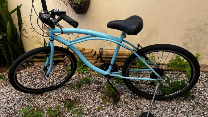Linda Bike modelo praiana aro 26