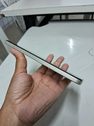 Vendo celular Realmente C53