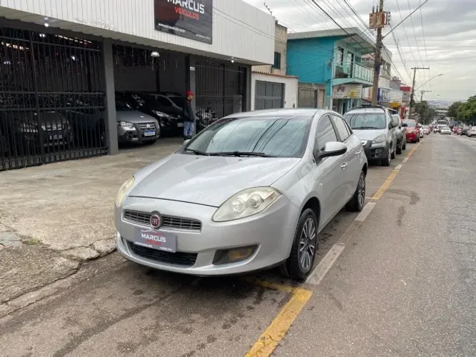 Fiat Bravo Essence 1.8 Flex 16V 5P 2014