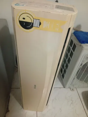 Ar condicionado Elgin tensão 220