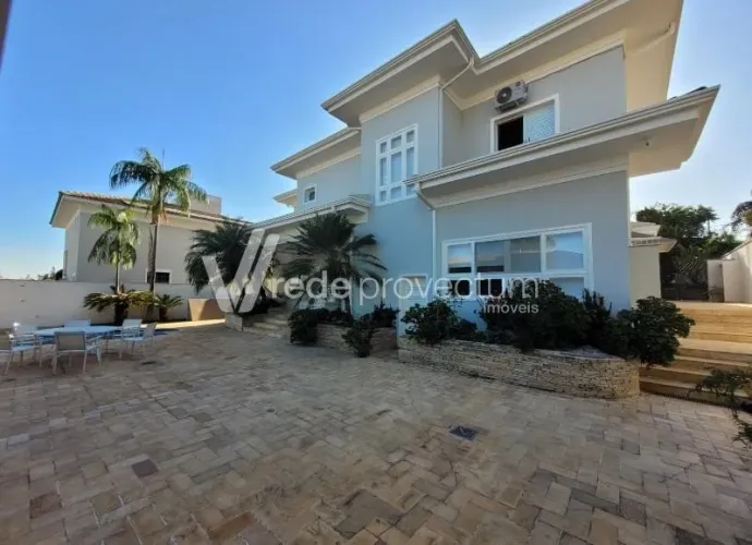 Casa à venda no Alphaville Campinas com 451m².