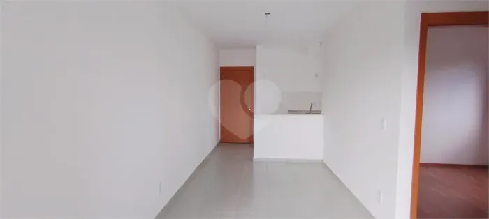 Apartamento à venda com 2 dormitórios no Residencial Zamora em Sorocaba SP