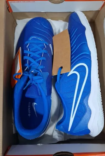 Chuteira legenda Nike 45