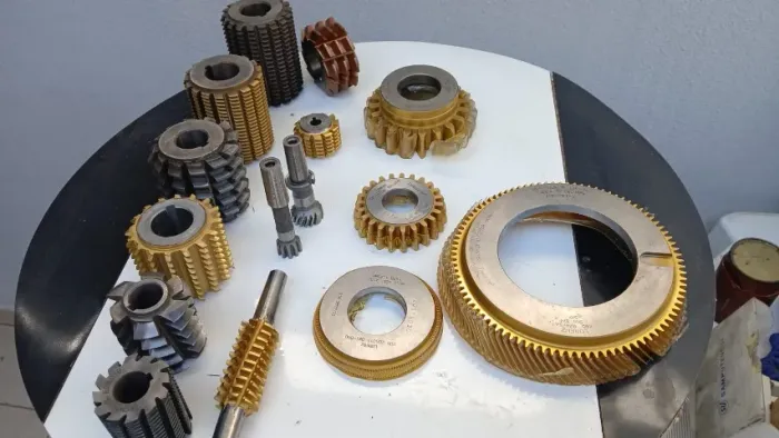 VENDO LOTE DE FERRAMENTAS MODULOS PARA DENTES DE ENGRENAGENS