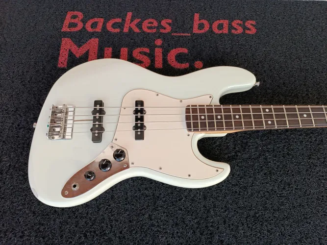 Baixo Fernandes anos 90s made in Japan 4c jazz Bass entrada + 10x s juros