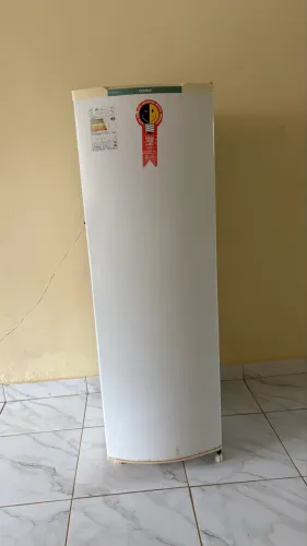 VENDE-SE GELADEIRA