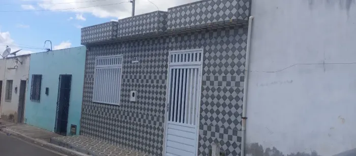 VENDE-SE CASA - POVOADO MOCAMBO FREI PAULO/SE