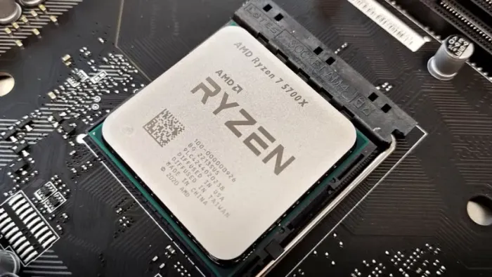 RYZEN 7 5700X