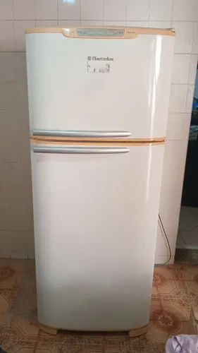 Geladeira Electrolux