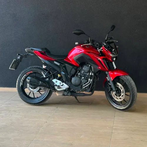 YAMAHA FAZER 250 2025