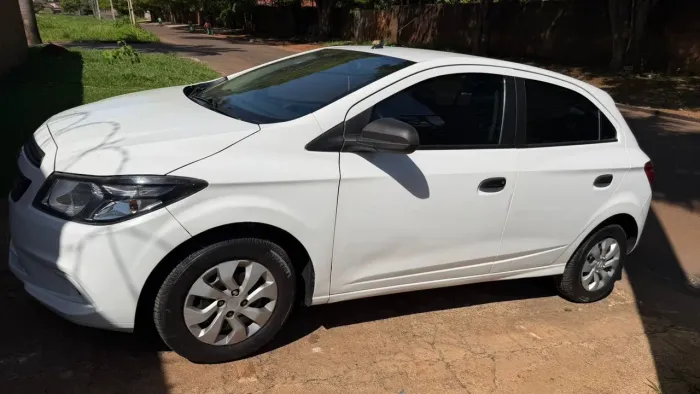 Chevrolet Onix JOY Hatch 1.0 8V Flex Mec. 4P 2019