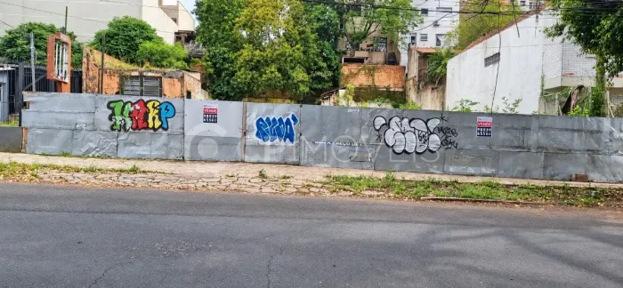Dois terrenos a venda com área total de 488,27 bairro jardim São Pedro