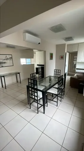 Imóvel para aluguel possui 68 metros quadrados com 2 quartos em Botafogo - Rio de Janeiro