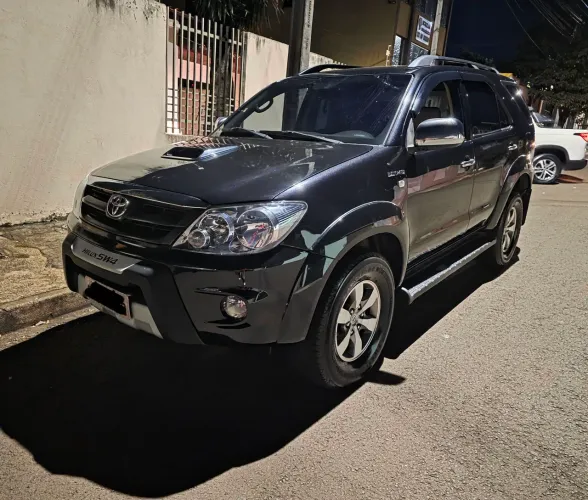 Toyota Hilux SW4 SRV D4-d 4X4 3.0 TDI Dies. AUT 2008