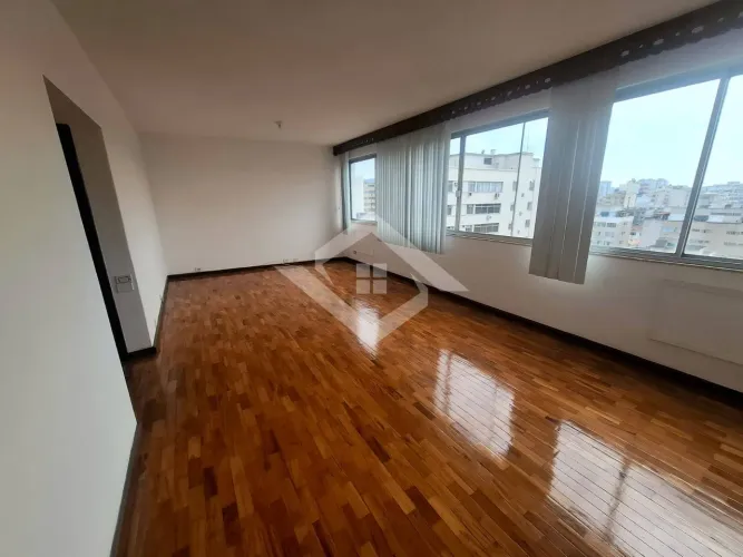 Tijuca Vendo ou alugo Apto 4 quartos suite 132 m2 e 2 vagas