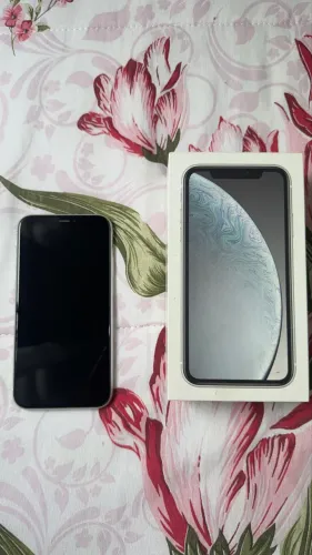 iPhone XR 64GB