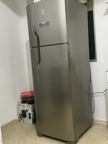 Geladeira e fogão por 2.100