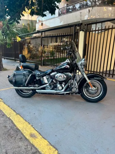 Harley Davidson Softail Classic Heritage 2014 Preta